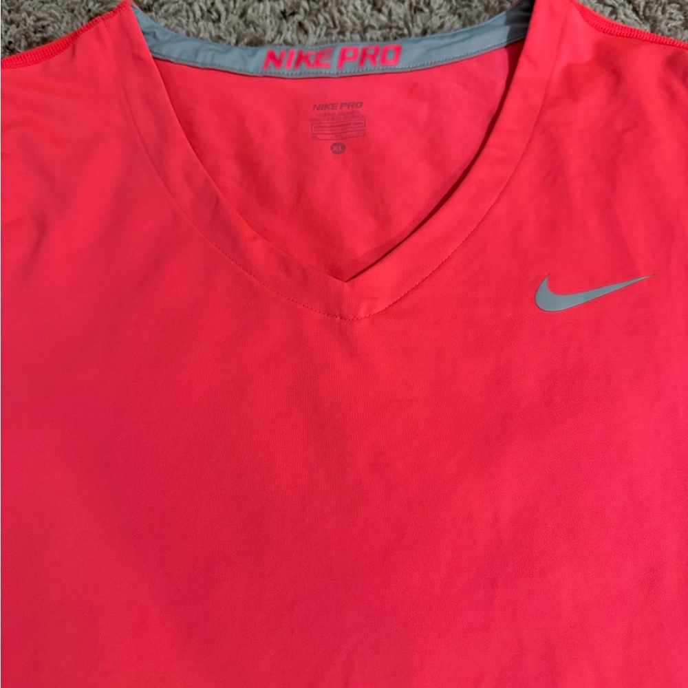Nike Pro Women’s XL Hot Pink and Neon Green like New both for $25 !